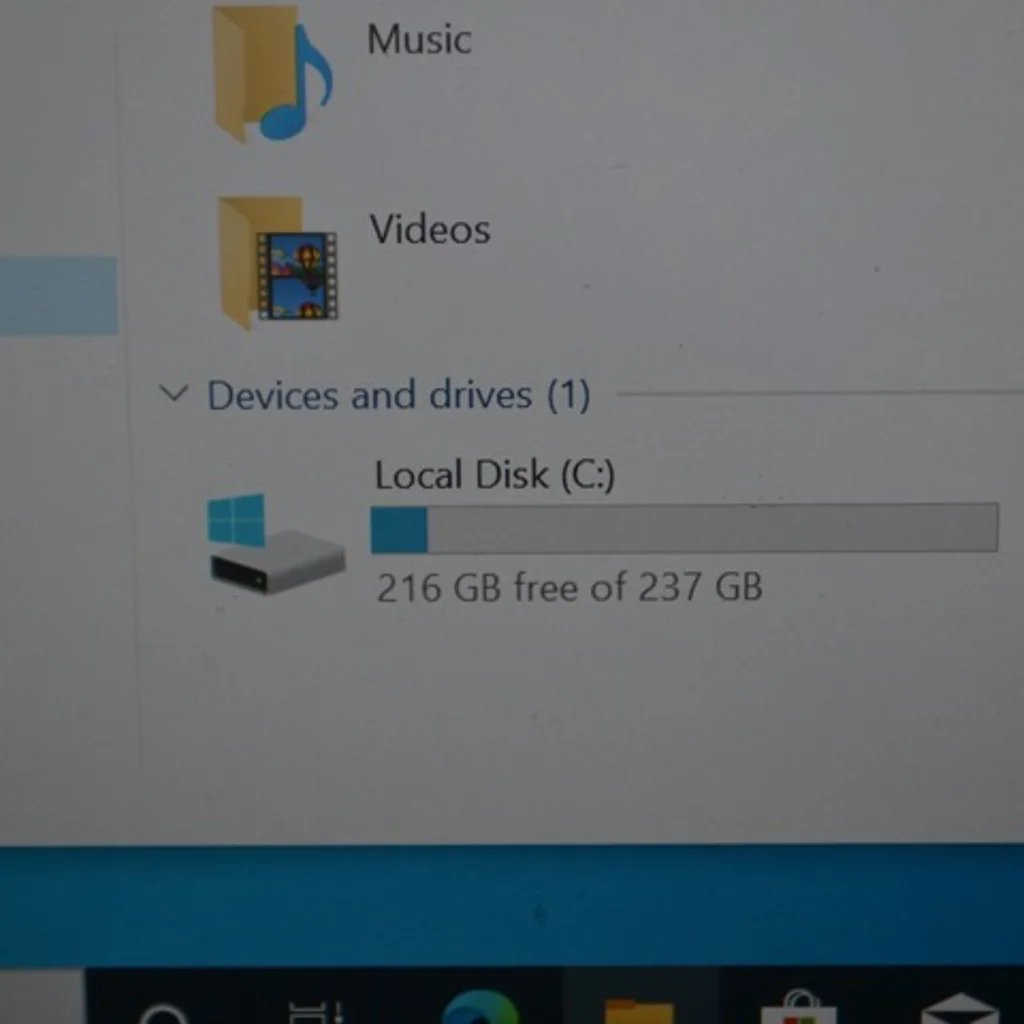 Lenovo ThinkPad 20R3-001LUS (256GB SSD, 8GB RAM, i5-10210u), Laptop **READ, For Parts**