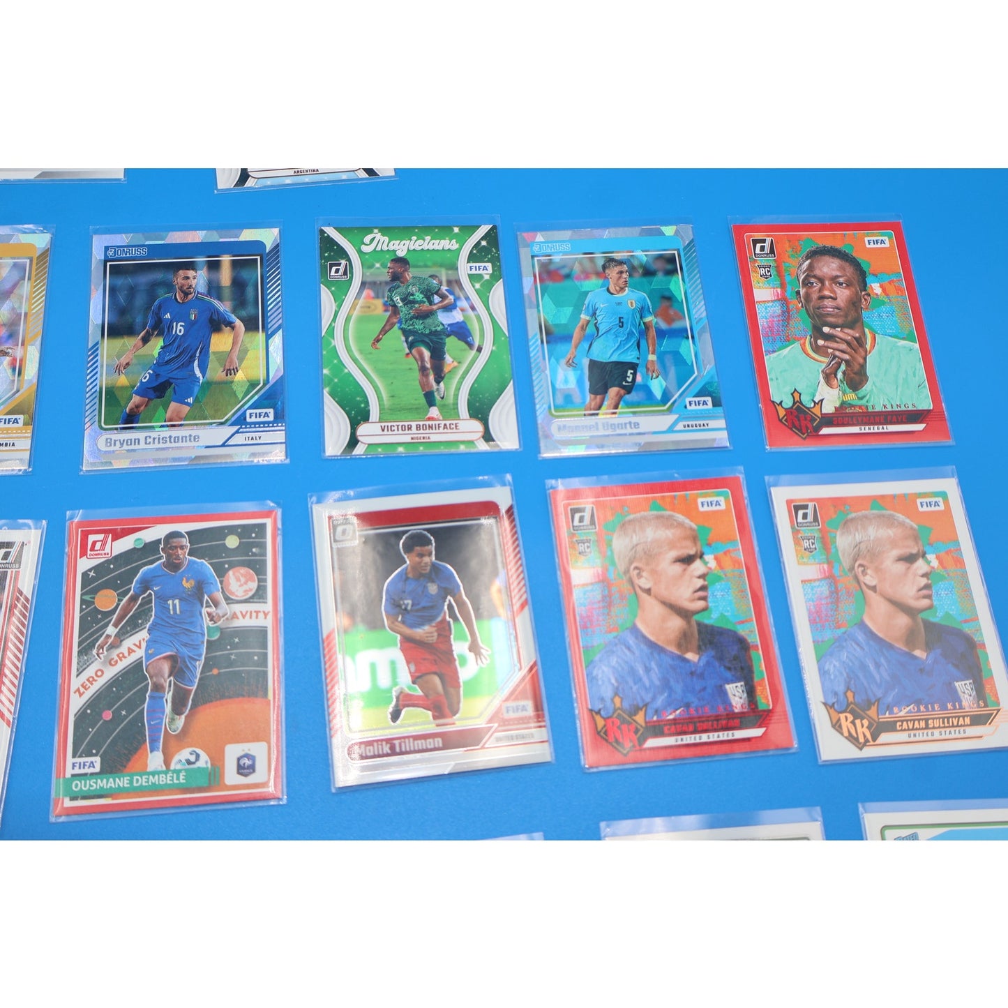 Lot of 29 Panini Soccer Trading Cards (Messi, Cole Palmer)