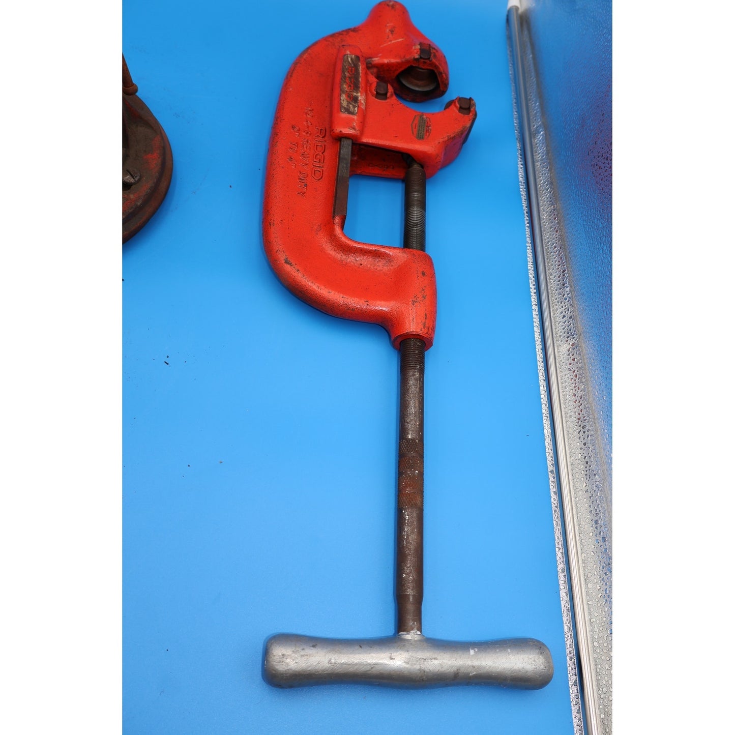 Lot of Ridgid Pipe Threading Set 65-R, 4-S, 12-R (Ratcheting Heads, Pipe Cutter)